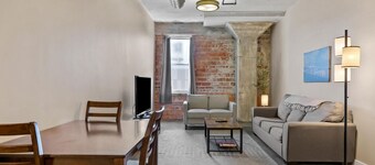 The Nelson Lofts - Unit 4 (2 BR)