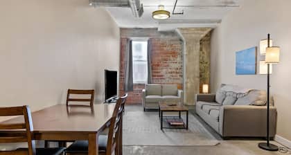 The Nelson Lofts - Unit 4 (2 BR)
