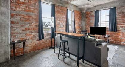 The Nelson Lofts - Unit 1 (1 BR)