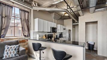 Fridge, microwave, dishwasher, coffee/tea maker