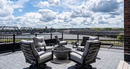 The Nelson Lofts - Unit 2 (1 BR)