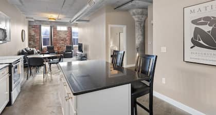 The Nelson Lofts - Unit 3 (2 BR)