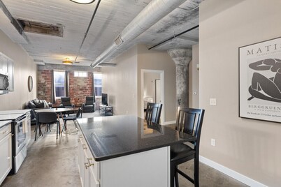 The Nelson Lofts - Unit 3 (2 BR)