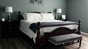 2 bedrooms, iron/ironing board, WiFi (free), bed sheets
