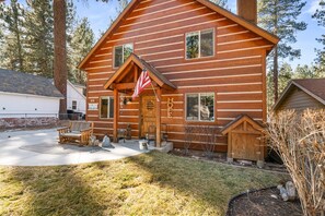Exterior - Hope Haven - Close to Bear Mountain, Hot Tub! (Big Bear Lake)