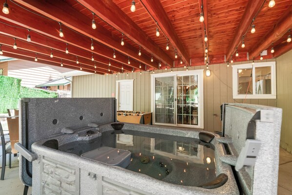 屋外スパ浴槽