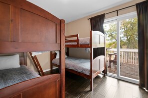 4 Schlafzimmer, kostenloses WLAN, Bettwäsche