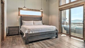 3 chambres, fer et planche à repasser, Wi-Fi gratuit, draps fournis