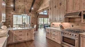 Fridge, microwave, oven, stovetop - Luxury Lodge on the Toccoa - Riverfront | Hot Tub | Family Friendly (Blue Ridge)