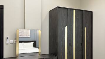 Design Apartment, 2 Bedrooms | 2 bedrooms, blackout curtains, iron/ironing board, free WiFi