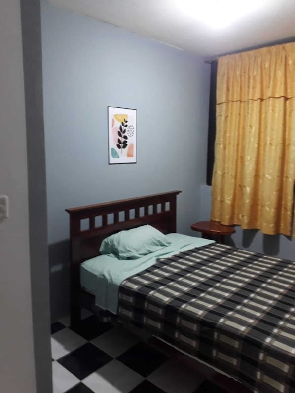 5 dormitorios, tabla de planchar con plancha, wifi y ropa de cama