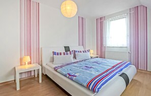 1 bedroom, travel crib, free WiFi, bed sheets