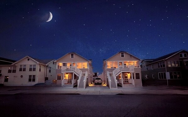 Exterior - Family Beach House,steps to beach n boardwalk AC,WiFi,off street parking, CLEAN (Seaside Park)