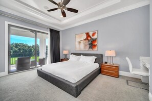 5 bedrooms, iron/ironing board, WiFi, bed sheets