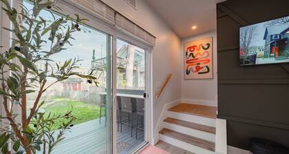 Location! Modern Ohio City Luxury + 2 King Beds + Luxury Hot Tub