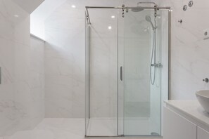 Hiustenkuivaaja, pyyhkeet