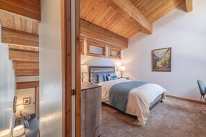 1 bedroom, free WiFi, bed sheets - Aspen Escape~Walk to Northstar Slopes (Truckee)