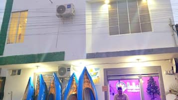 Ngoại thất