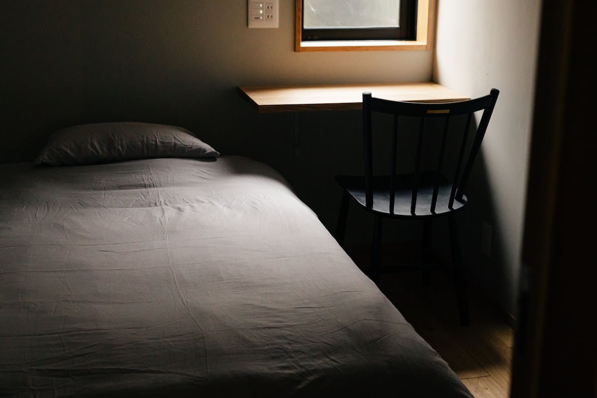 Economy Single Room | Laptop workspace, free WiFi