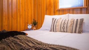 2 soveværelser, skrivebord, Wi-Fi, sengetøj