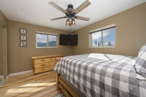2 chambres, fer et planche à repasser, Wi-Fi gratuit, draps fournis