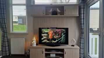 TV, fireplace, DVD player, stereo