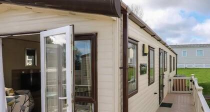 CaravanSleeps6-FreeParking-QuietRetreat-Nature