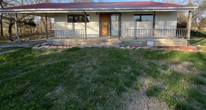 Tranquil Farmstead Haven — A Countryside Escape