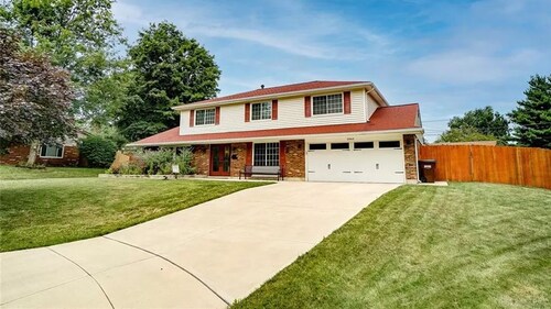 Tranquil, spacious in one of Ohio’s nicest neighborhoods.