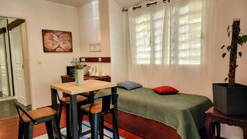 1 chambre, draps fournis