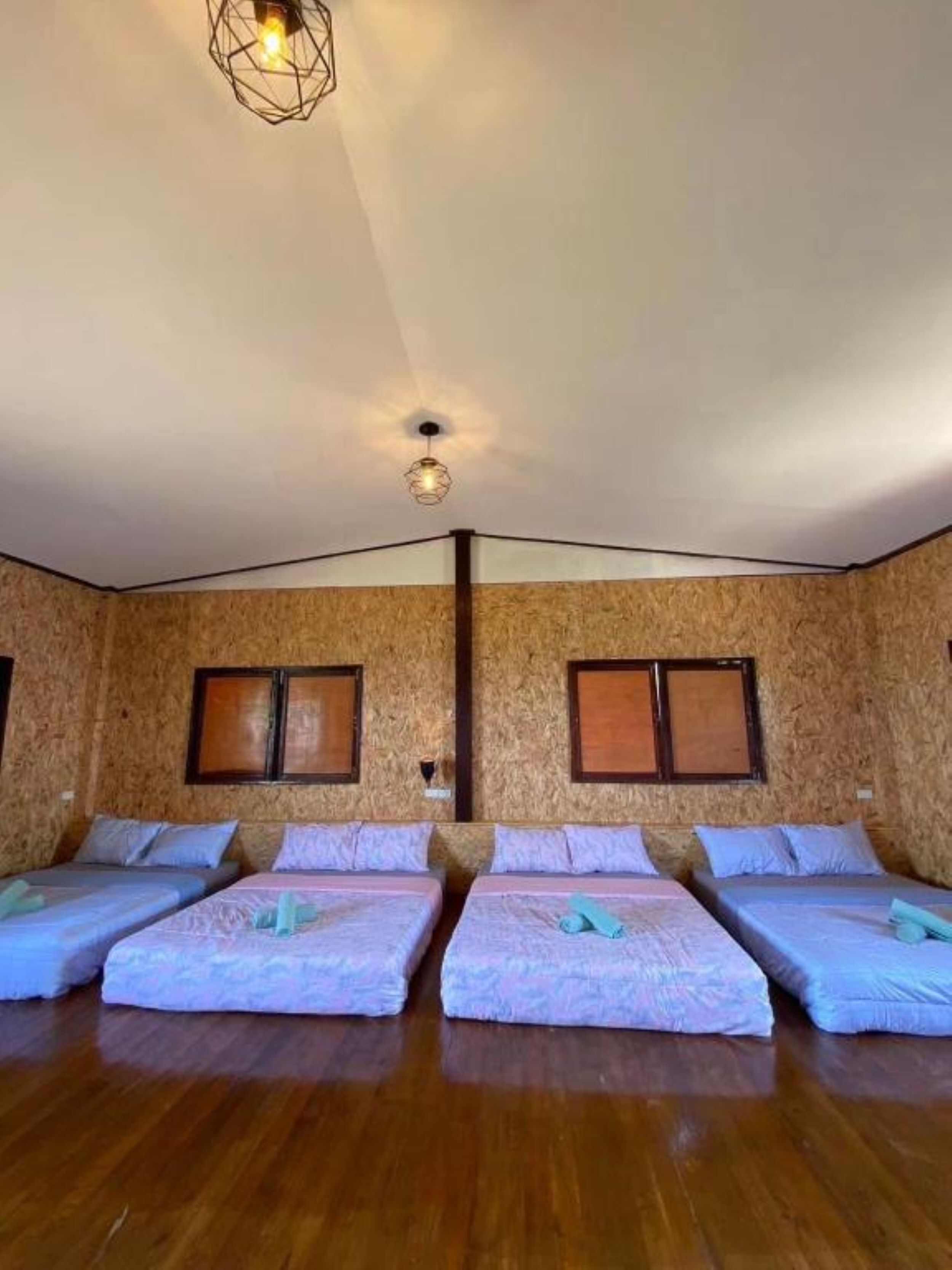 Kamar Quadruple Keluarga, pemandangan laut | Wi-Fi gratis dan seprai linen