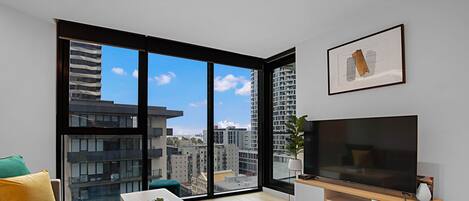 Fer et planche à repasser, Wi-Fi gratuit, draps fournis