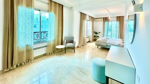 Ảnh chưa phân loại, 5 trong số 13 ảnh, nút