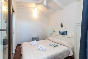 1 bedroom, free WiFi, bed sheets - Bilo Porto Rotondo Castello 3 (Olbia)