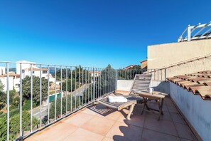 ファミリー アパートメント ベッドルーム (複数) (Bilo Porto Rotondo Castello 3) | テラス / パティオ