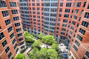 Exterior - Sweet Navy Yard Studio w/ Gym, Pool & Theater, nr Metro, by Blueground (Washington, D.C.)