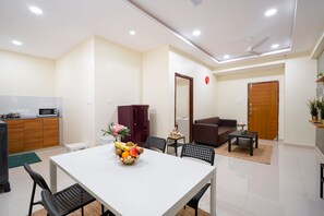 Deluxe Double Room | Dining - Iris At Nest (Hyderabad)