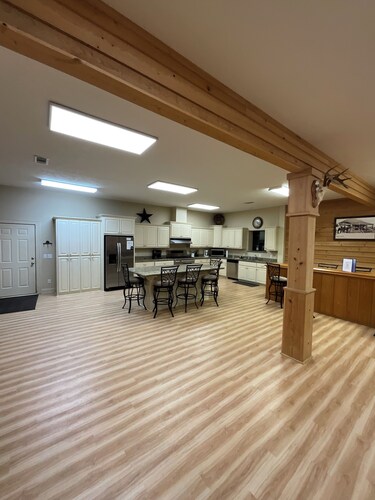 The BooneDocks Lodge in Toledo Bend. Come Experience spacious living.