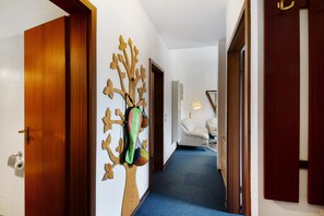 Interior - Apartment 'Der Falkenhorst' with Mountain View, Shared Terrace and Wi-Fi (Bad Sachsa)