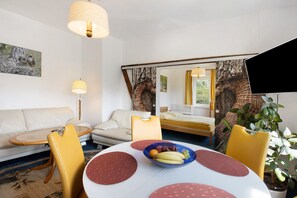 Interior - Apartment 'Der Falkenhorst' with Mountain View, Shared Terrace and Wi-Fi (Bad Sachsa)