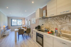 電冰箱、烤箱、爐台、咖啡機/沖茶器