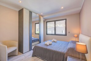 1 bedroom, iron/ironing board, free WiFi, bed sheets - 4 Seasons Apartment (Torricella Taverne)