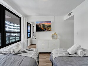 2 bedrooms, iron/ironing board, travel cot, free WiFi