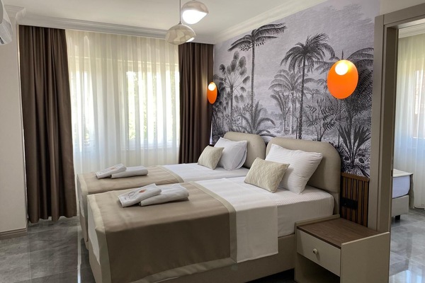 Design Suite, Garden View