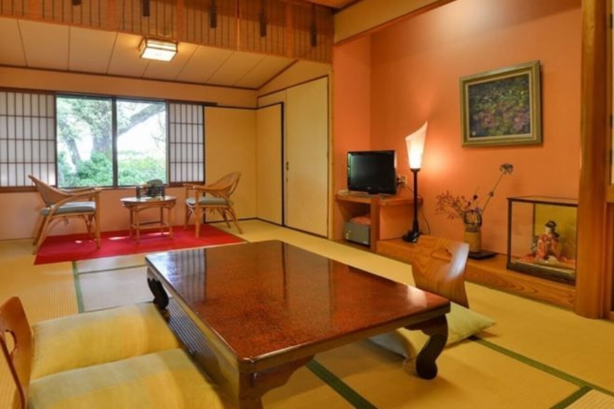 Satsuki Room in West Building with Sink & Toilet