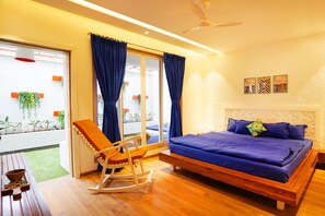 6 bedrooms, free WiFi - Moroccan Villa by Shiloh Stays (Igatpuri)