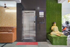 Elevator