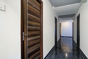 Interior entrance - iROOMZ Botanica Luxury Living Space (Hyderabad)