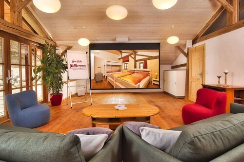 Oberprill Modern retreat