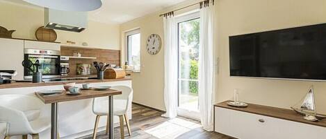 Kühlschrank, Ofen, Herdplatte, Geschirrspüler